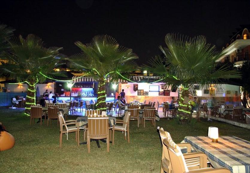 Aparthotel Club Dena à Marmaris Extérieur photo
