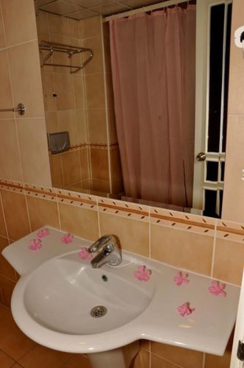 Aparthotel Club Dena à Marmaris Extérieur photo